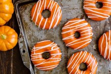 kuerbis-donuts.jpg