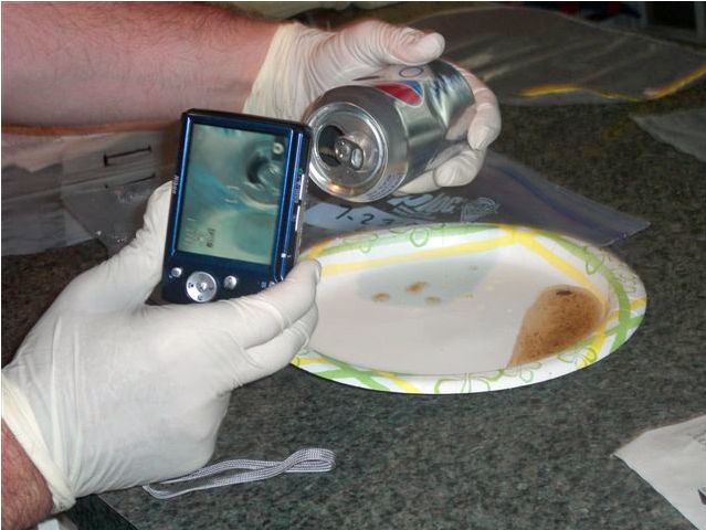 mouse_in_the_pepsi_07.jpg