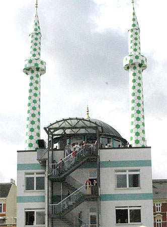 hamburg-cami.jpg