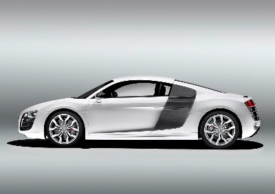 Audi-R8-V10_5.jpg