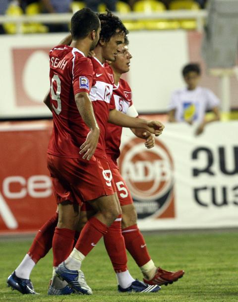 ced988396d0341a6ac6cc63433040fa5_m.jpg