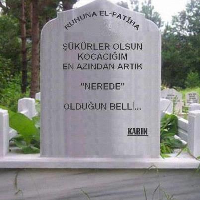 tumblr_mku7efl2qs1r2ix9go1_500.jpg