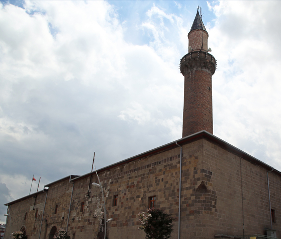 7-erzurum-ulu-cami.jpg