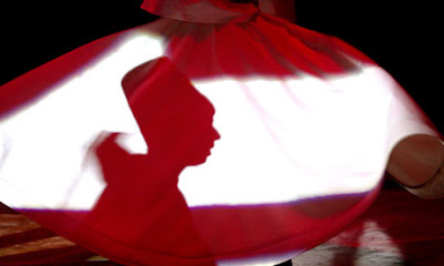 Semazen+mevlana.jpg