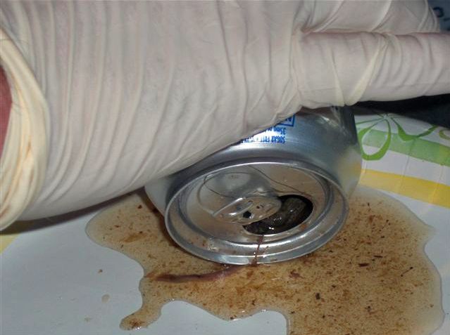 mouse_in_the_pepsi_08.jpg
